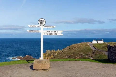 An image depicting the trail Land's End To John O'Groats and its surrounding area.