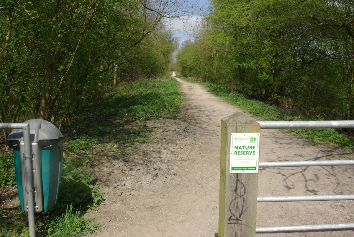 Ashlawn Cutting Nature Reserve to Braunston Walk