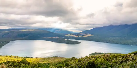 An image depicting the trail Lake Rotoiti Circuit and its surrounding area.
