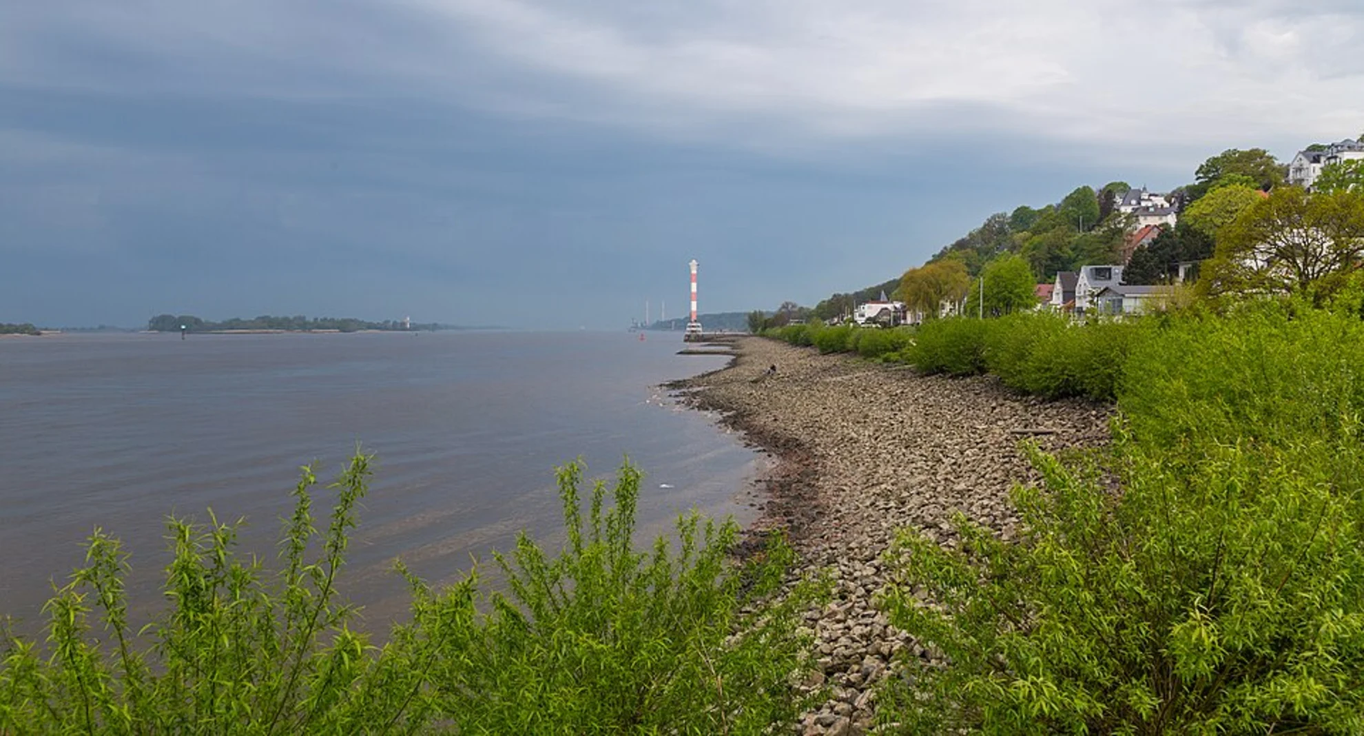An image depicting the trail Polterberg and Waseberg via Krumdel and its surrounding area.