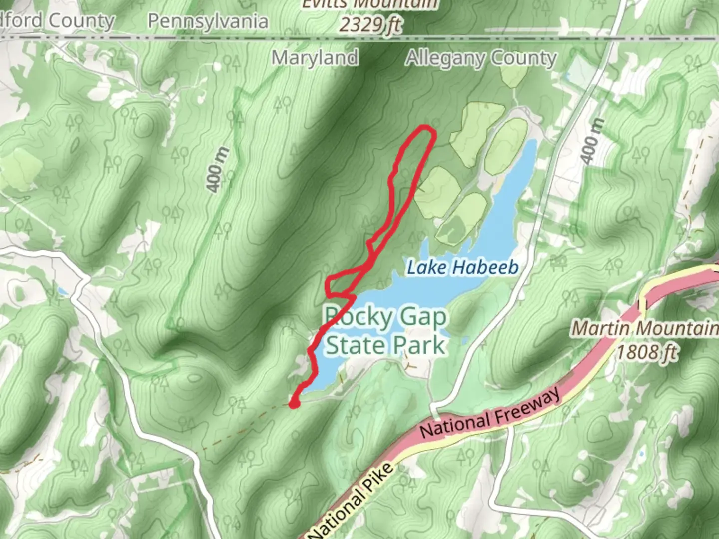 An image depicting the trail Rocky Trail and Settlers Path Loop and its surrounding area.