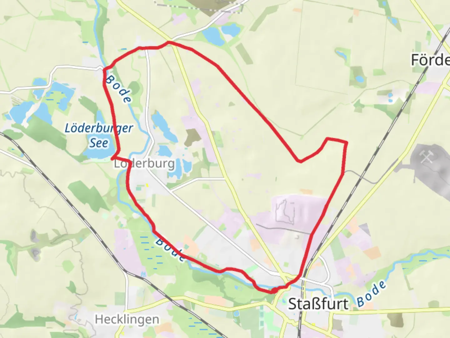 An image depicting the trail Stassfurt Loop via Loderburger See and its surrounding area.