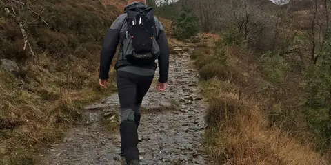 An image depicting the trail Moel Siabod and its surrounding area.