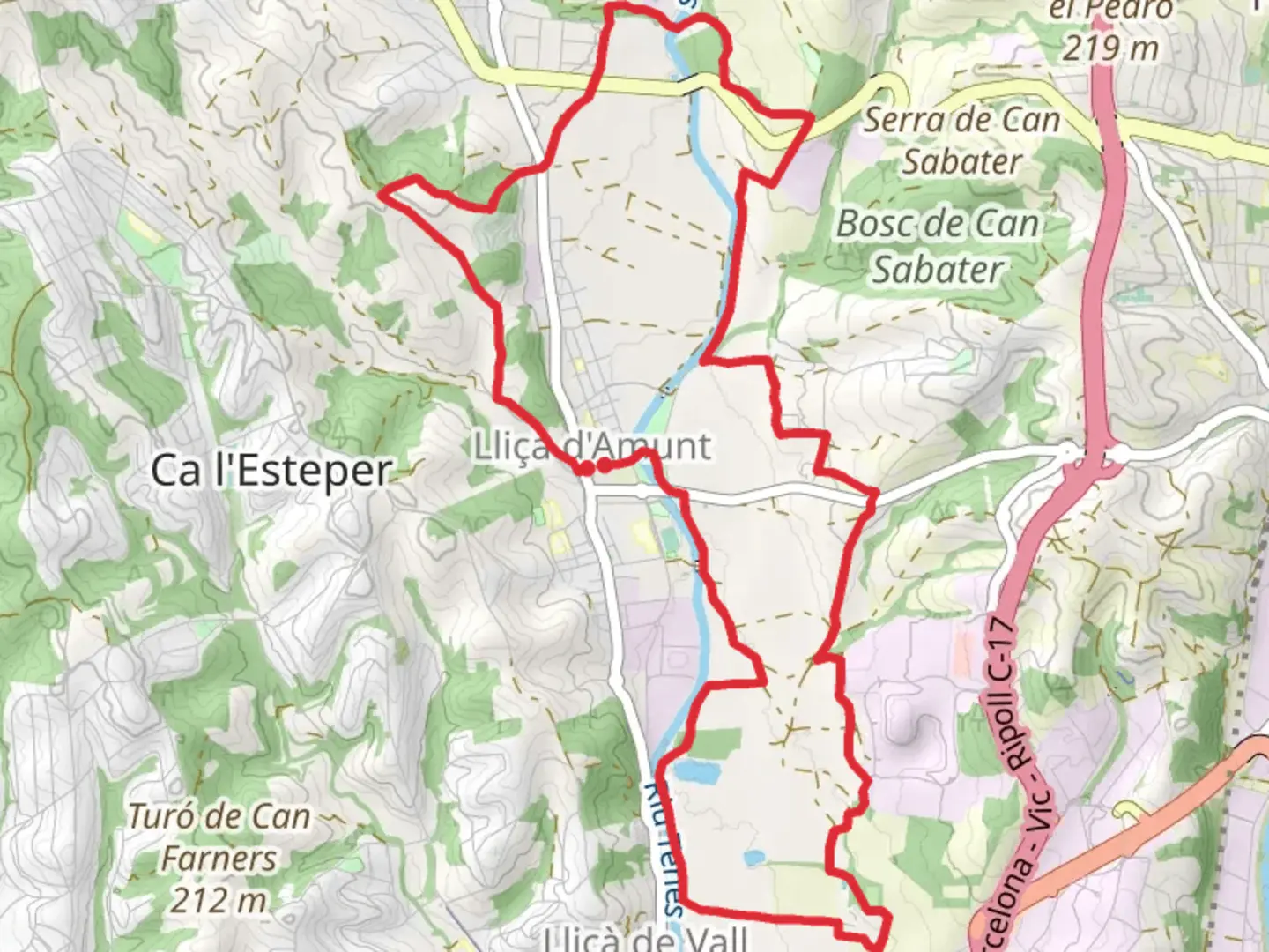 An image depicting the trail Pla del Rieral Path PR C 32 and its surrounding area.