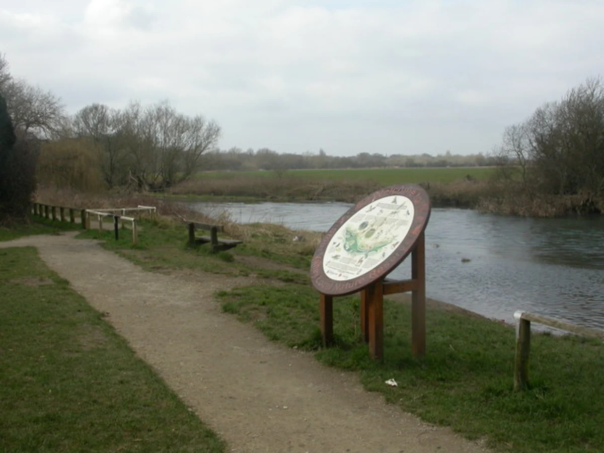 Stour Valley Local Nature Reserve and Stour Valley Arboretum Walk