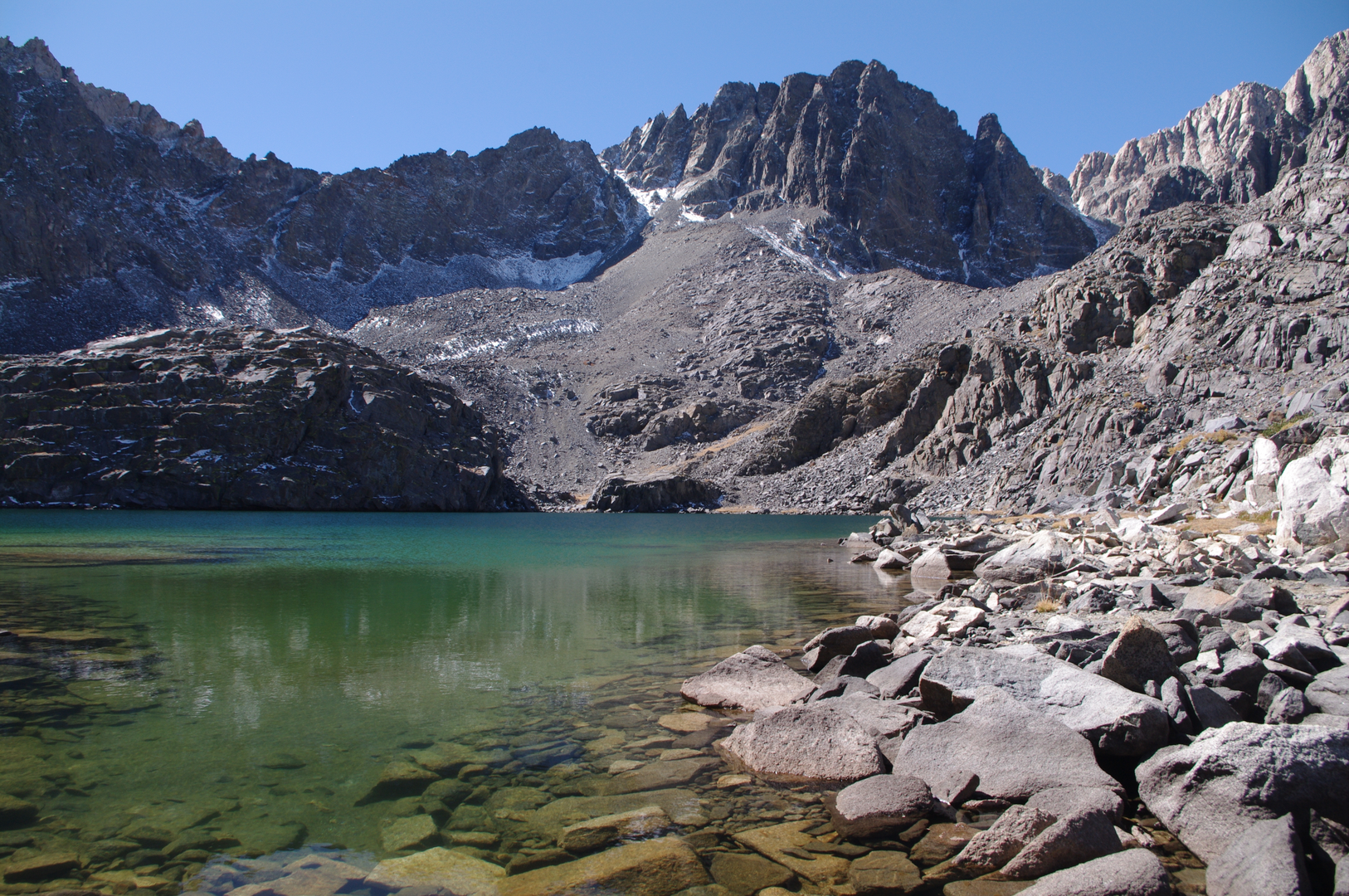 An image depicting the trail Tamarack Lake Trail and its surrounding area.