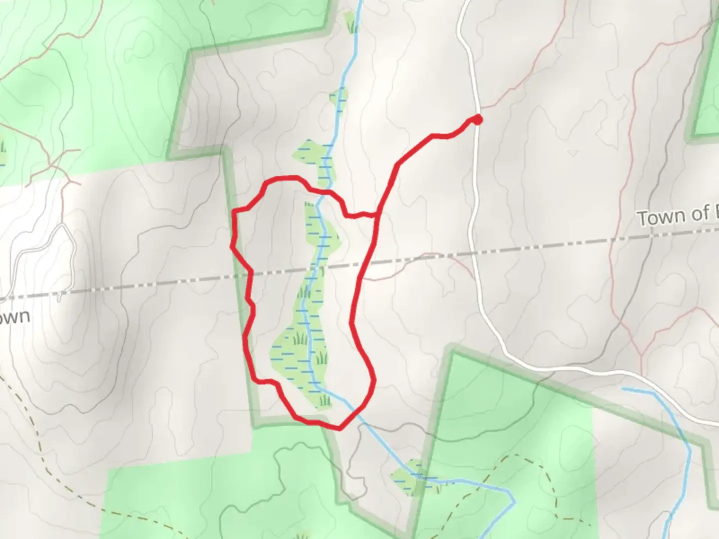 An image depicting the trail Mill Pond Trail Red - Yellow Loop and its surrounding area.