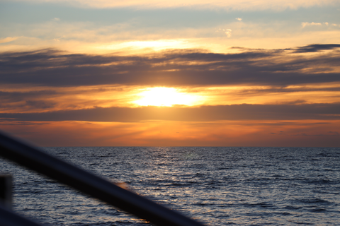 An image depicting the trail Sea to Summit Trail - Kingston Park Beach to Mt Lofty Summit and its surrounding area.