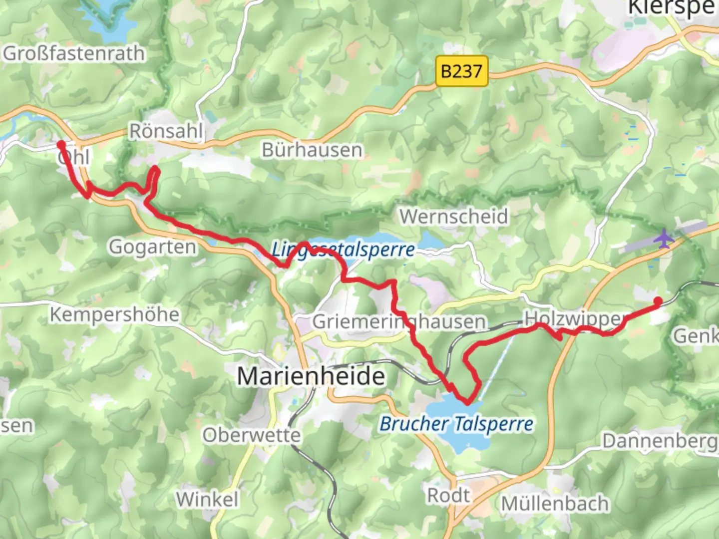 An image depicting the trail Börlinghausen to Ohl via Brucher Talsperre and Lingesetalsperre and Wupperweg and its surrounding area.