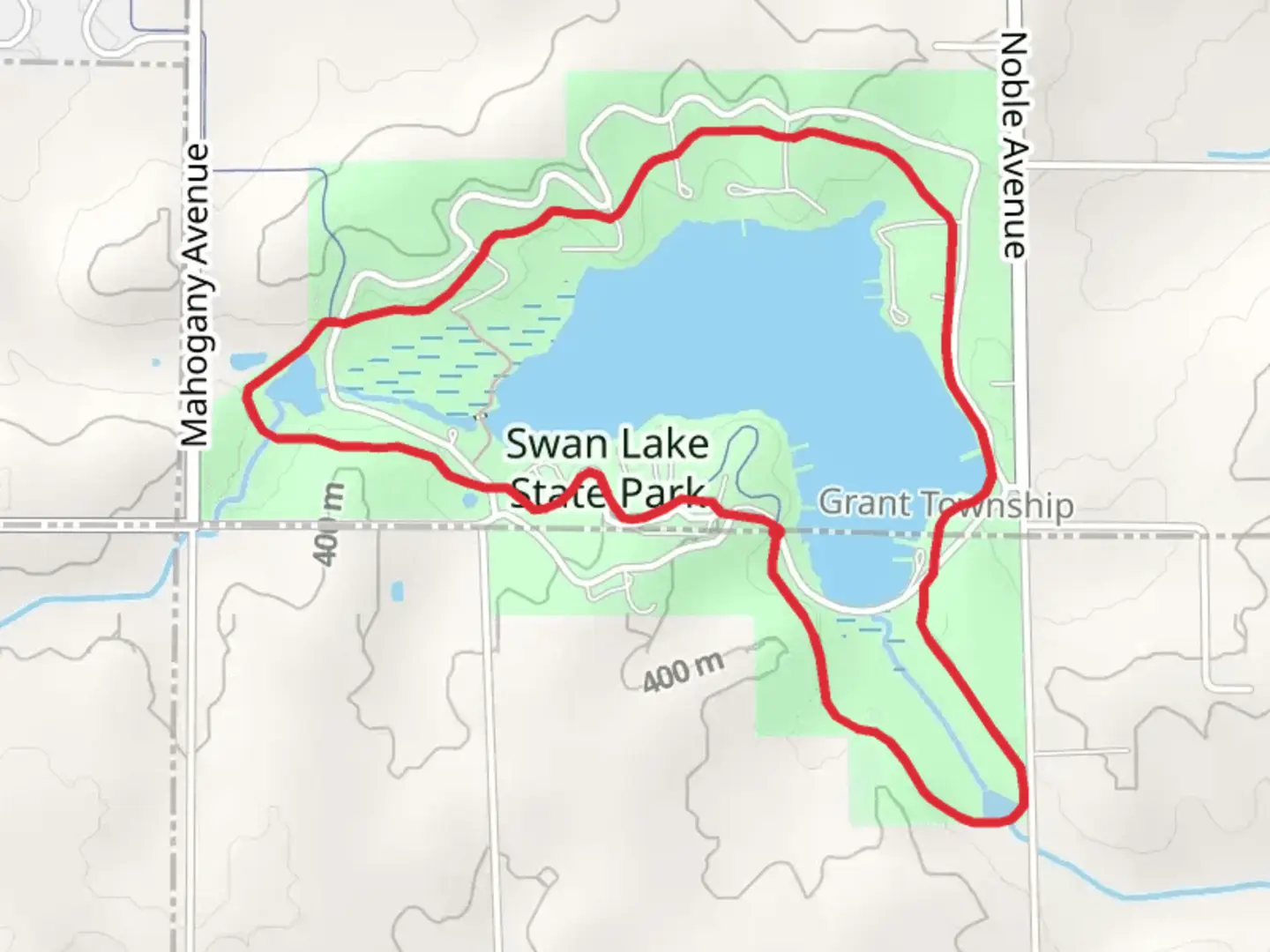 An image depicting the trail Swan Lake Loop and its surrounding area.