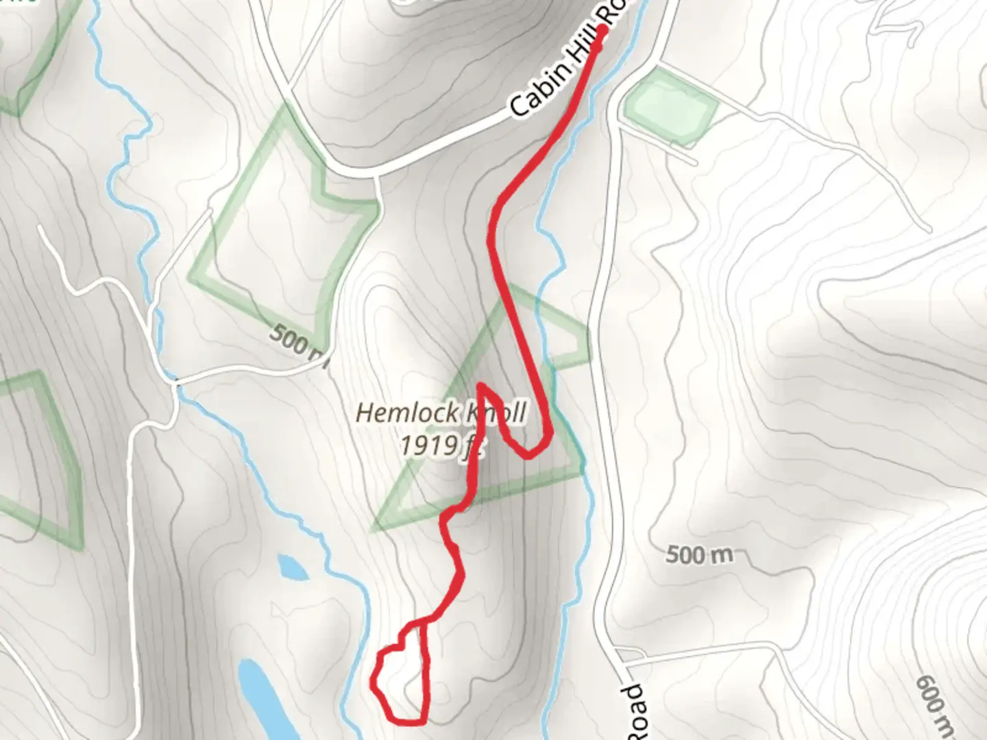 An image depicting the trail Hemlock Knoll from Cabin Hill Road and its surrounding area.
