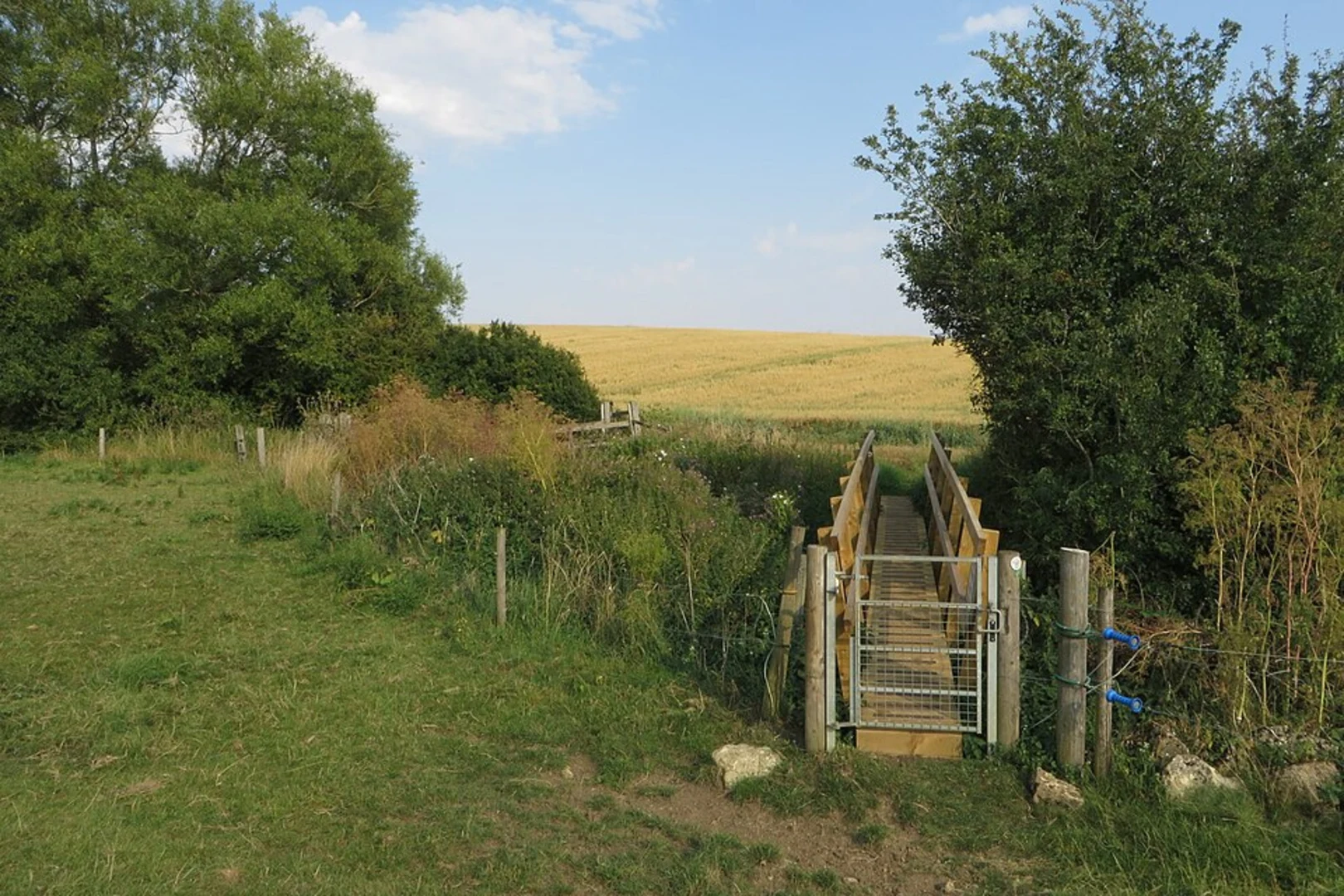 An image depicting the trail Outer Aylesbury Ring and its surrounding area.