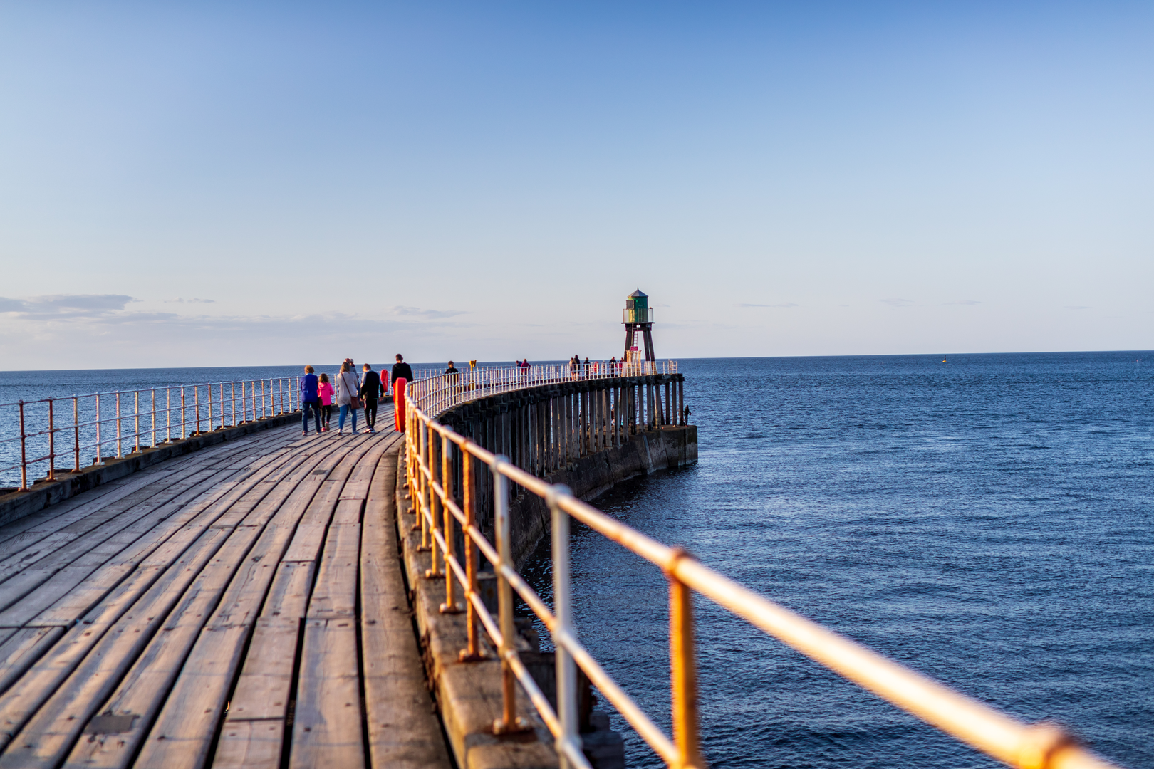 An image depicting the trail Whitby - Ruswarp - Stainsacre - Widdy Head and Saltwick Nab and its surrounding area.