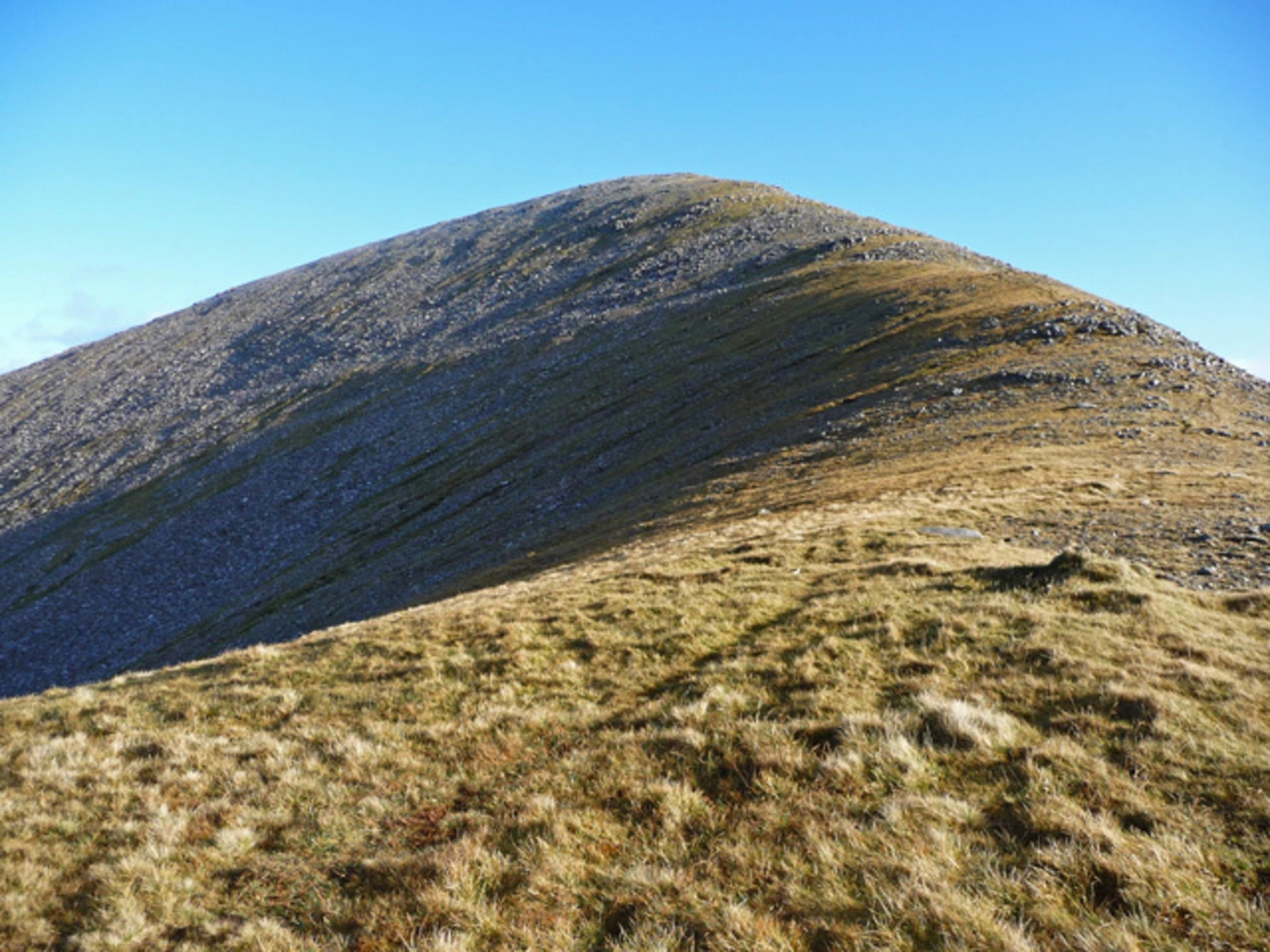 An image depicting the trail Beinn na Caillich and Coire Gorm Horseshoe Loop and its surrounding area.