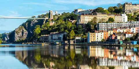 An image depicting the trail Monarch's Way and its surrounding area.