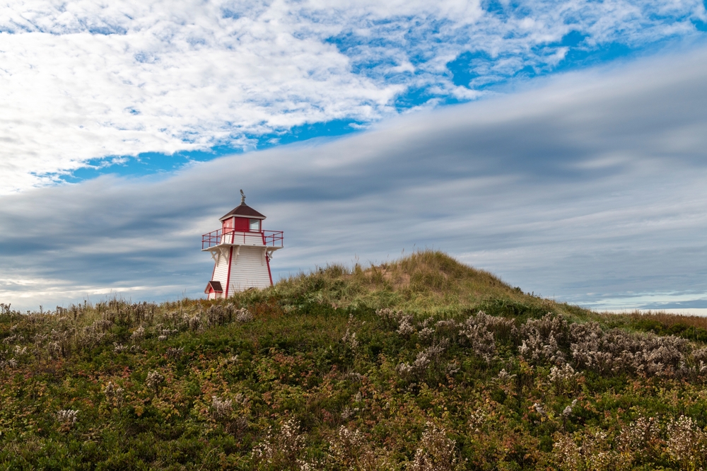 An image depicting the trail Prince Edward Island National Park of Canada and its surrounding area.
