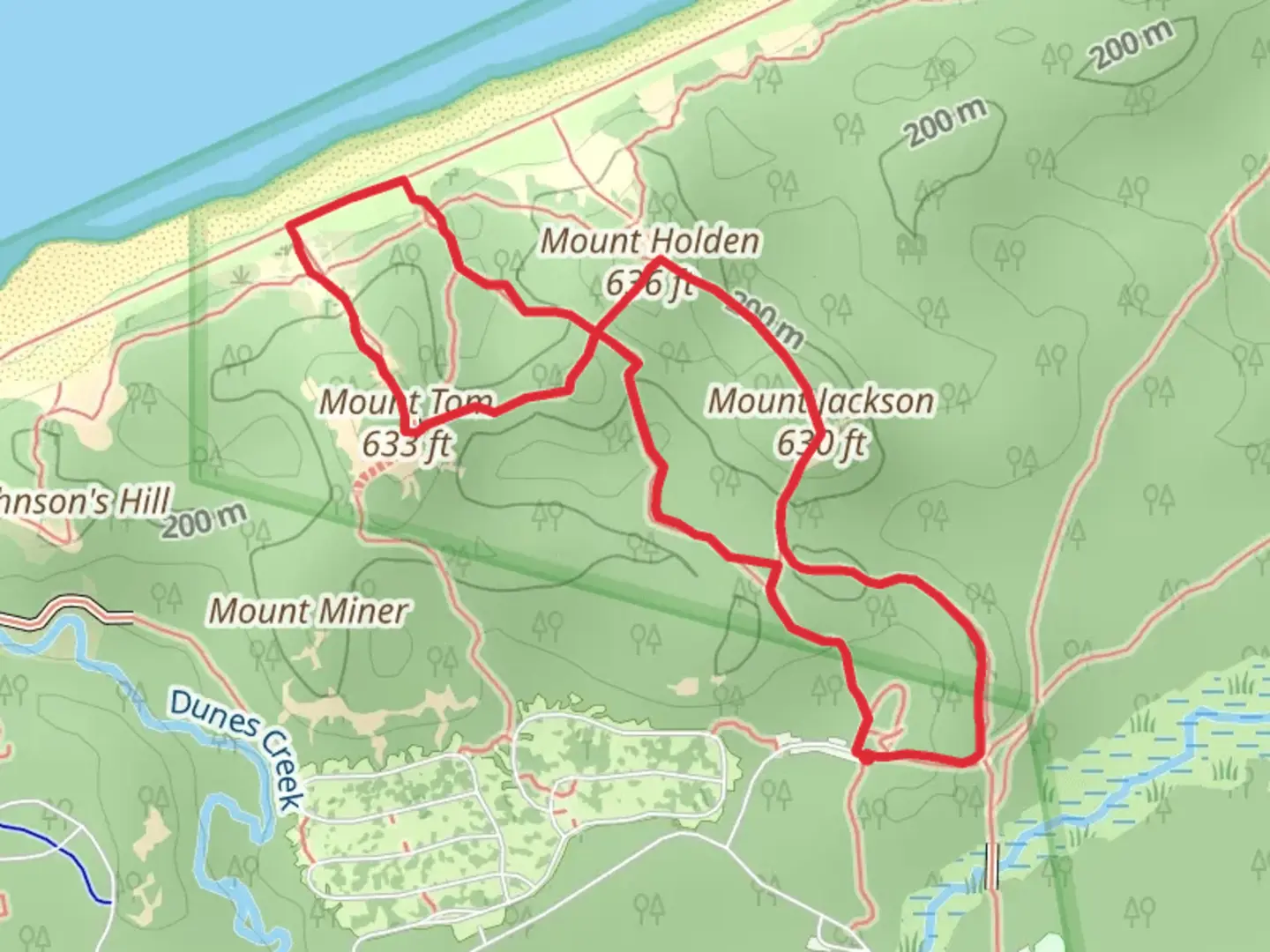 An image depicting the trail Mount Tom, Holden and Jackson Loop and its surrounding area.