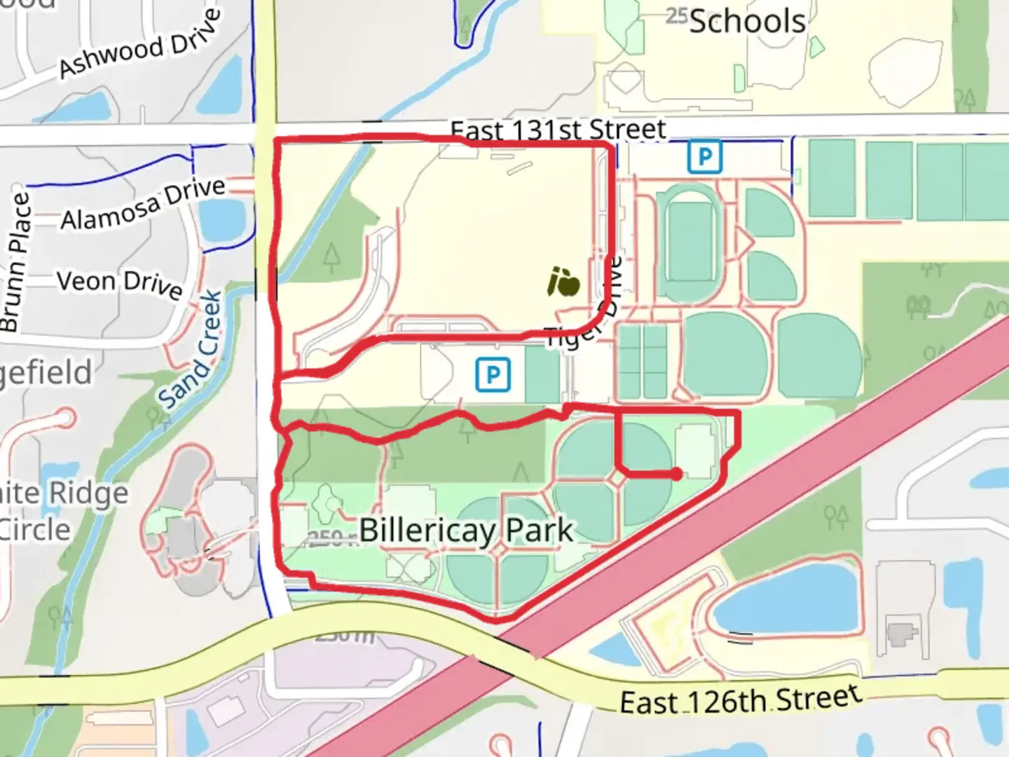 An image depicting the trail Billericay Park Loop and its surrounding area.