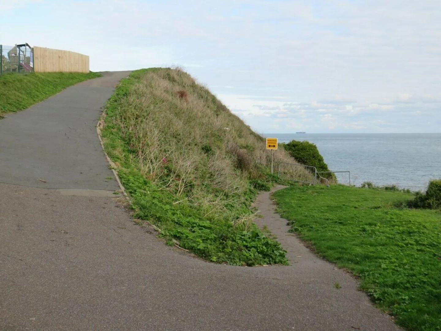 An image depicting the trail Shanklin to Ventnor Railway Walk and its surrounding area.