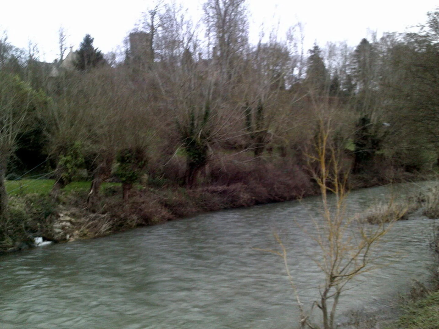 An image depicting the trail Charlbury Circular Walk and its surrounding area.