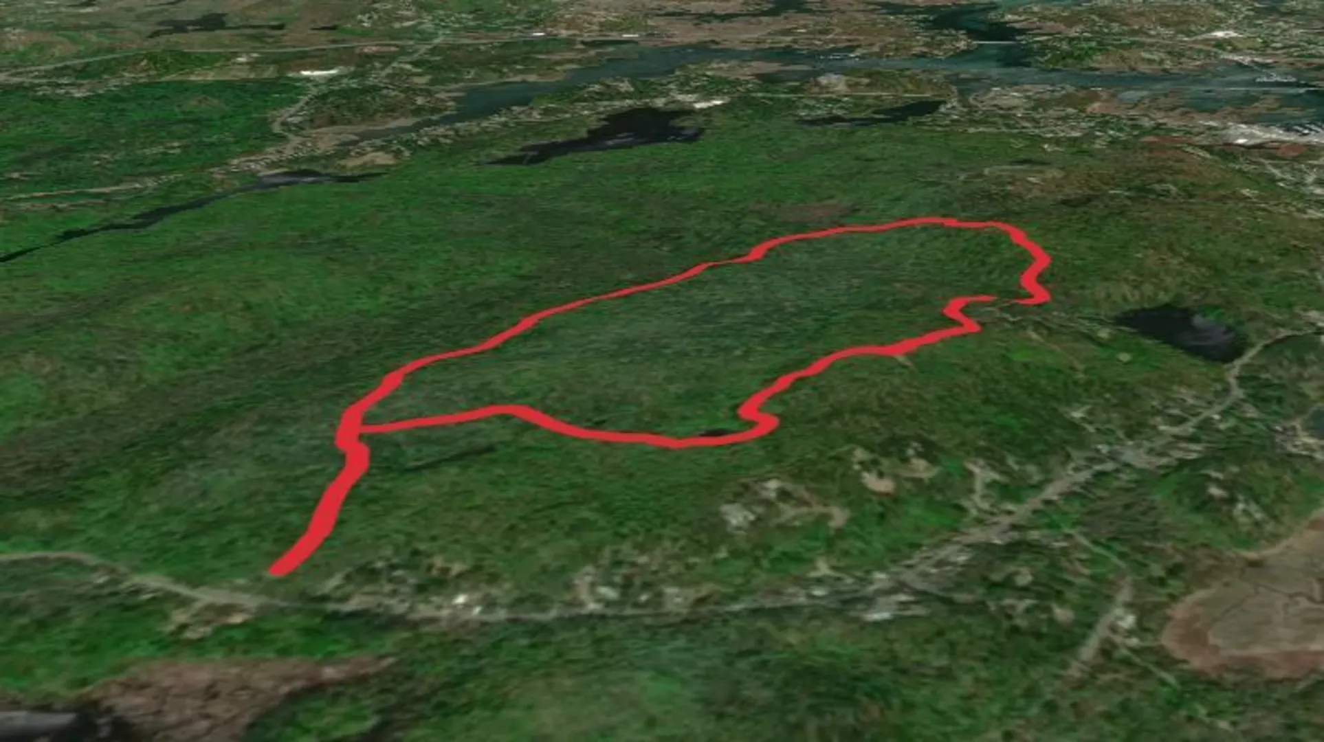 An image depicting the trail Ravenswood Park Loop Trail and its surrounding area.