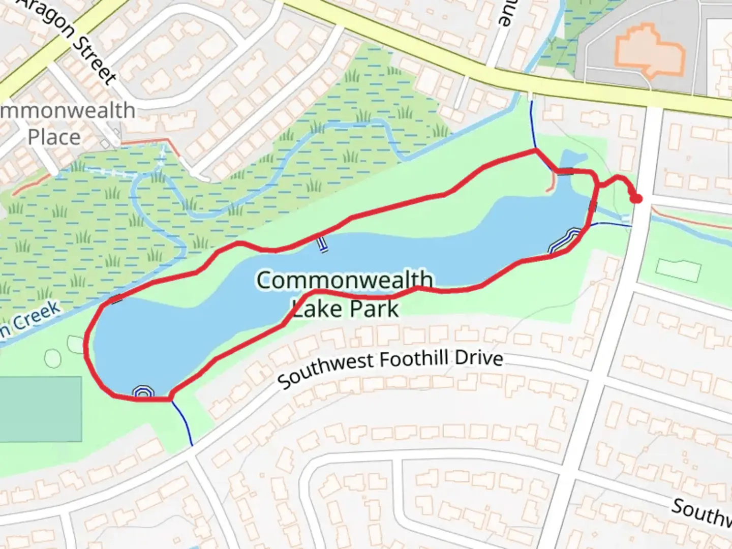 An image depicting the trail Commonwealth Lake Loop and its surrounding area.
