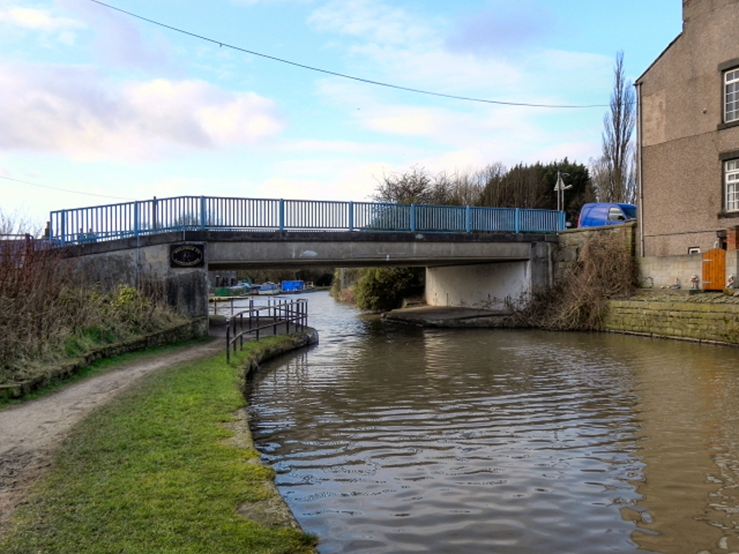 An image depicting the trail Appley Bridge and Parbold Loop and its surrounding area.