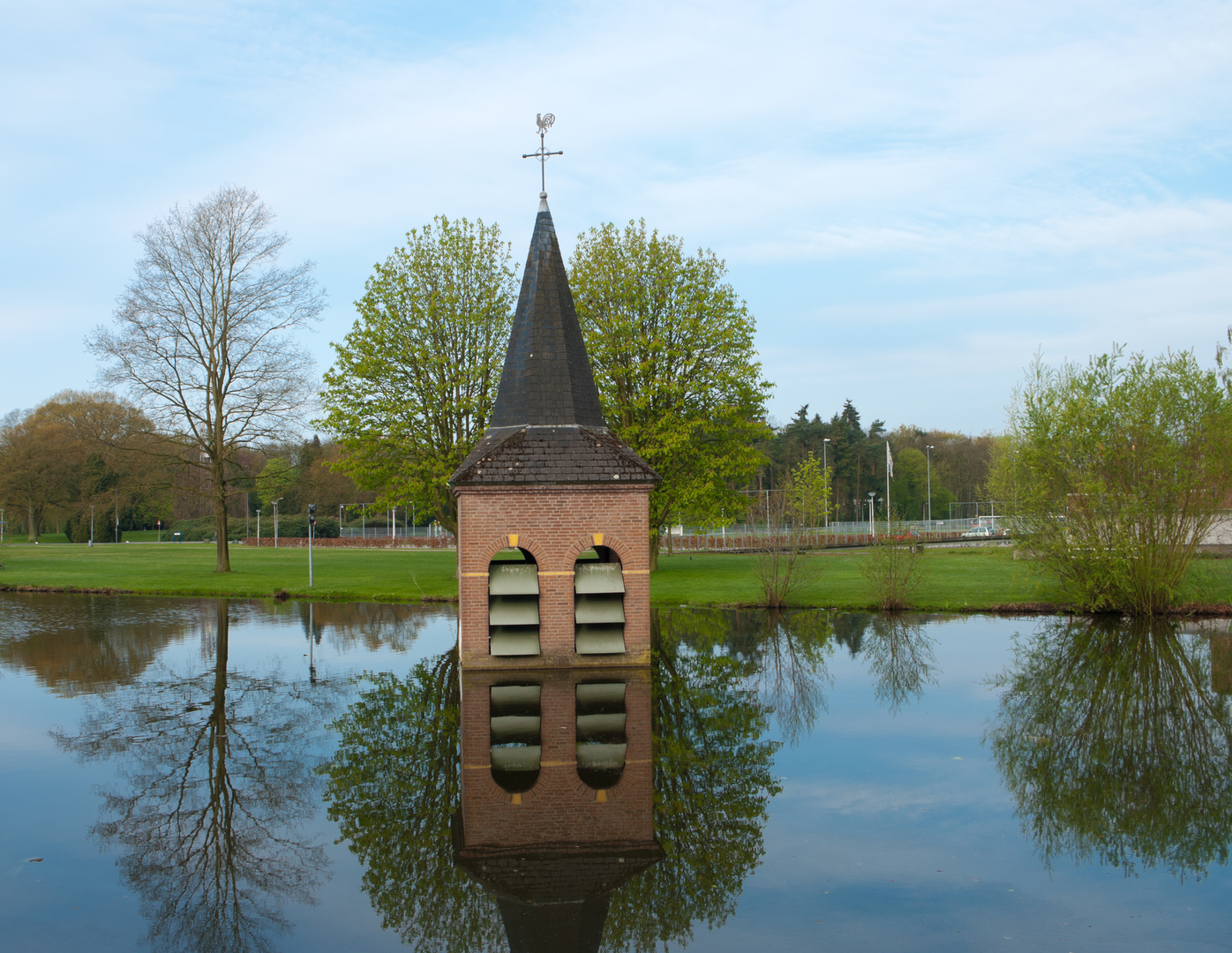 An image depicting the trail Noaberpad and Verwoolds Weg Loop and its surrounding area.