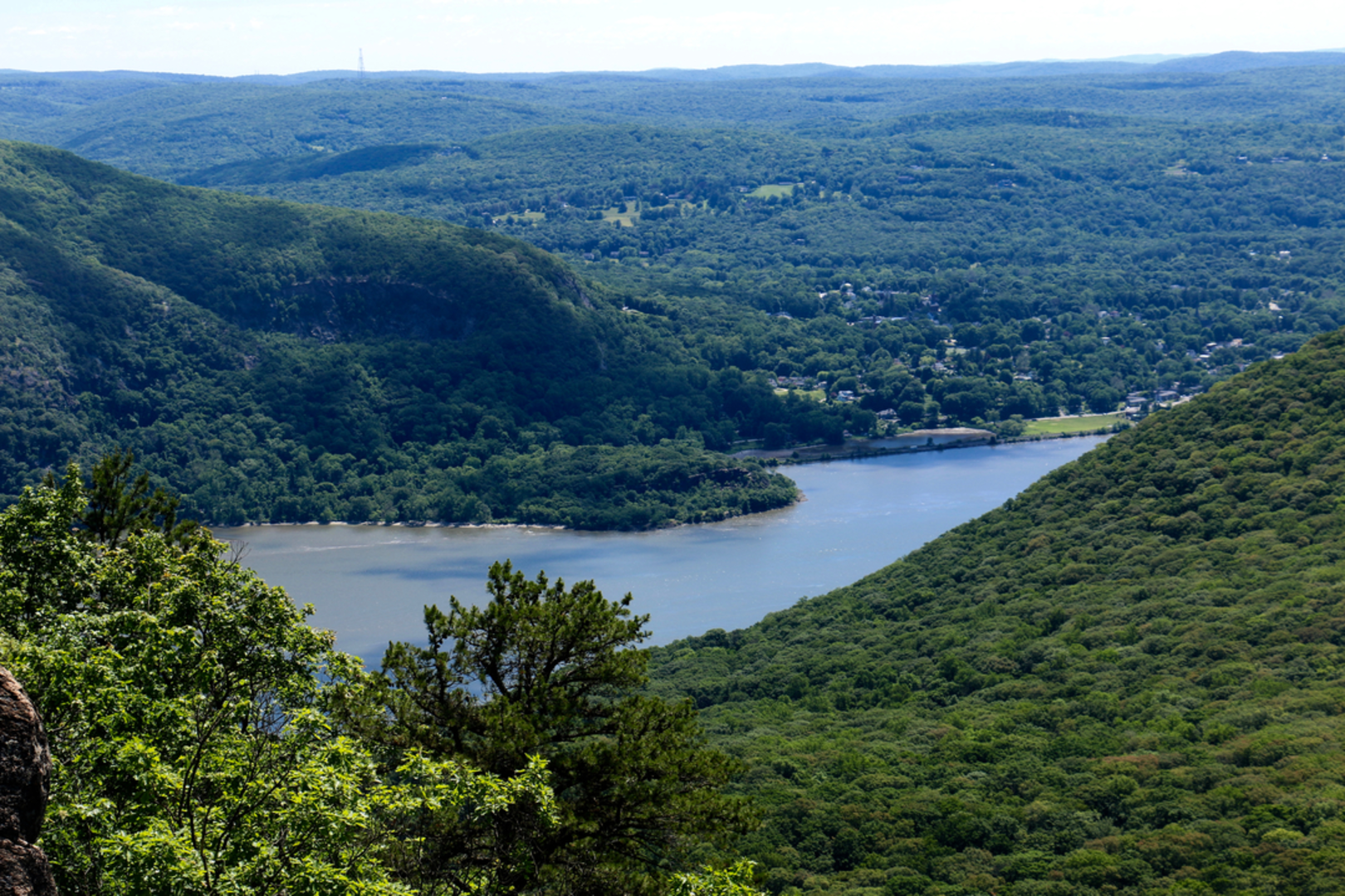 An image depicting the trail Bull Hill - Mt Taurus Trail and its surrounding area.