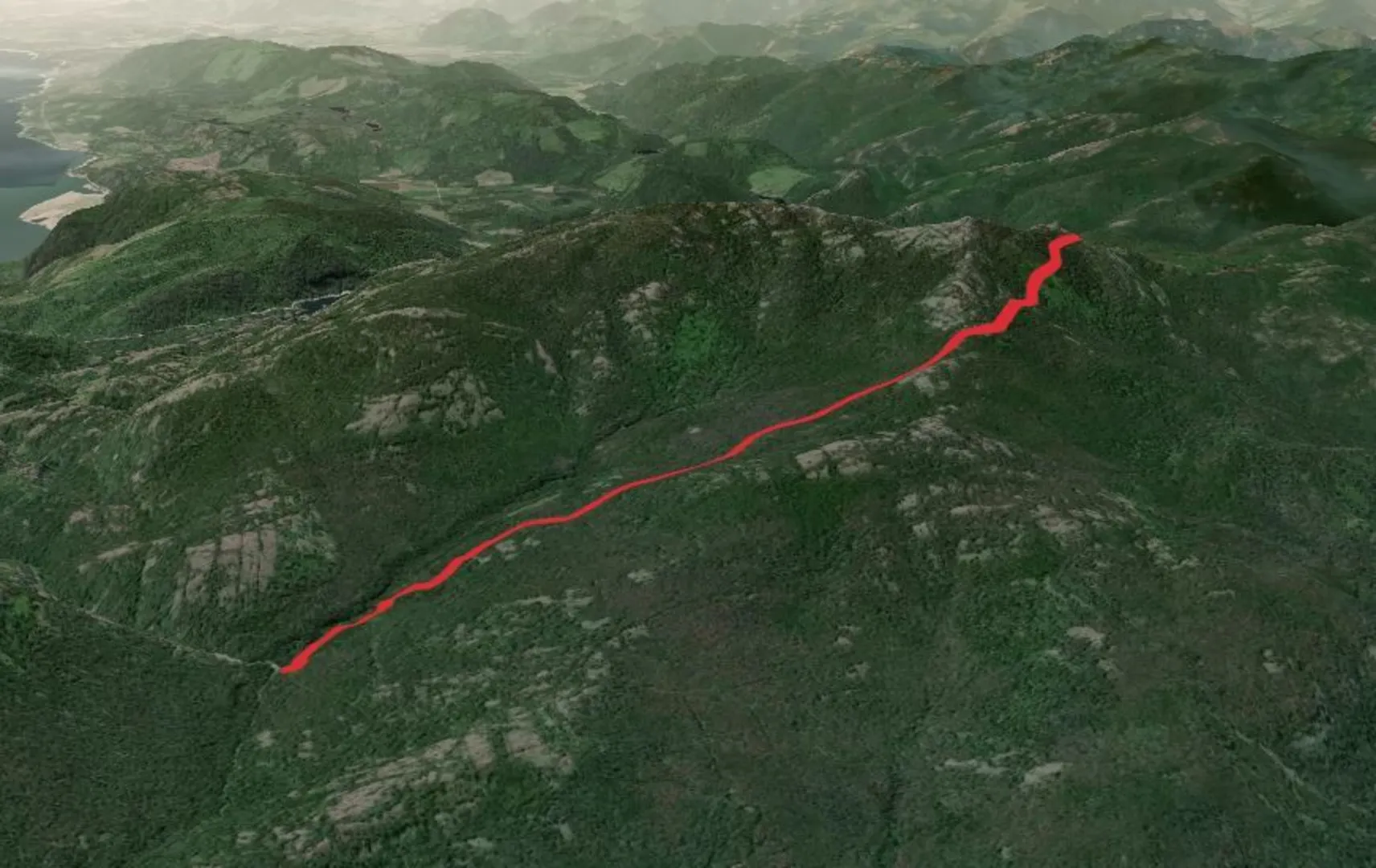 An image depicting the trail South Huckleberry Trail and its surrounding area.