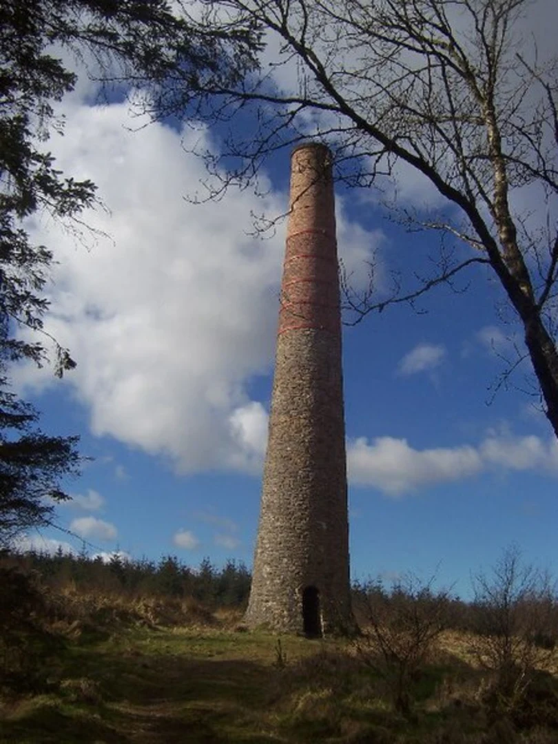 An image depicting the trail Smitham Chimney, East Harptree Walk and its surrounding area.