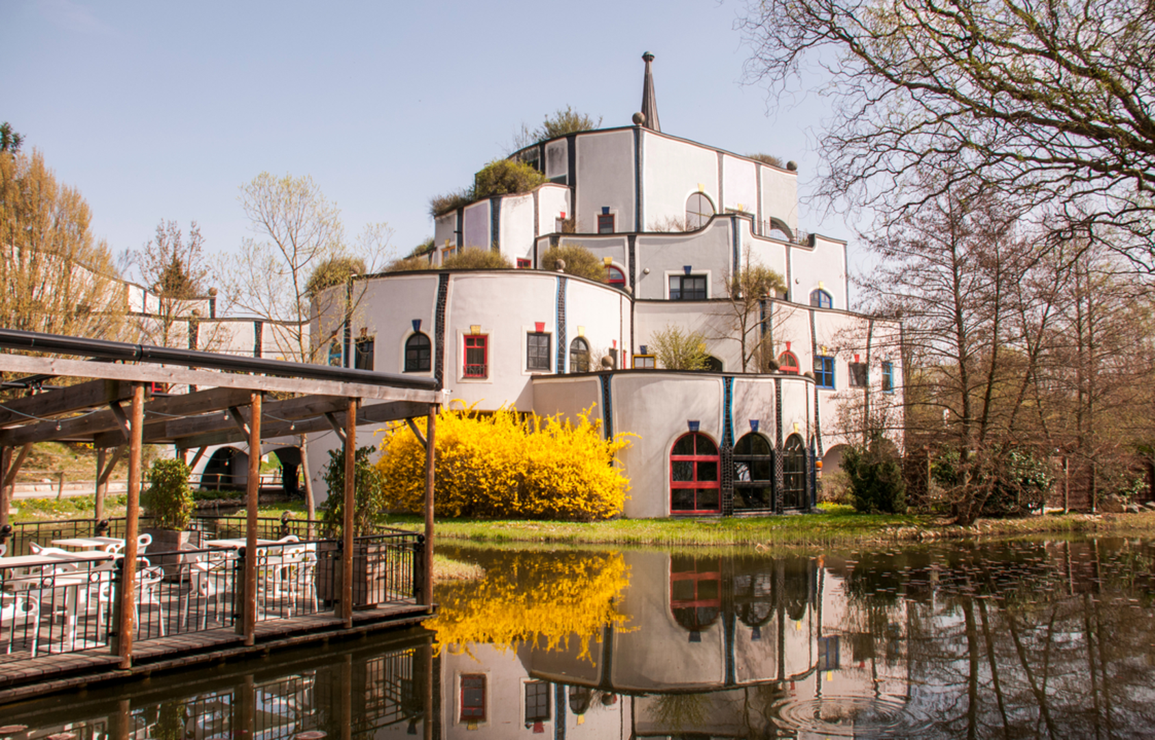 An image depicting the trail FF8 Hundertwassertour and its surrounding area.