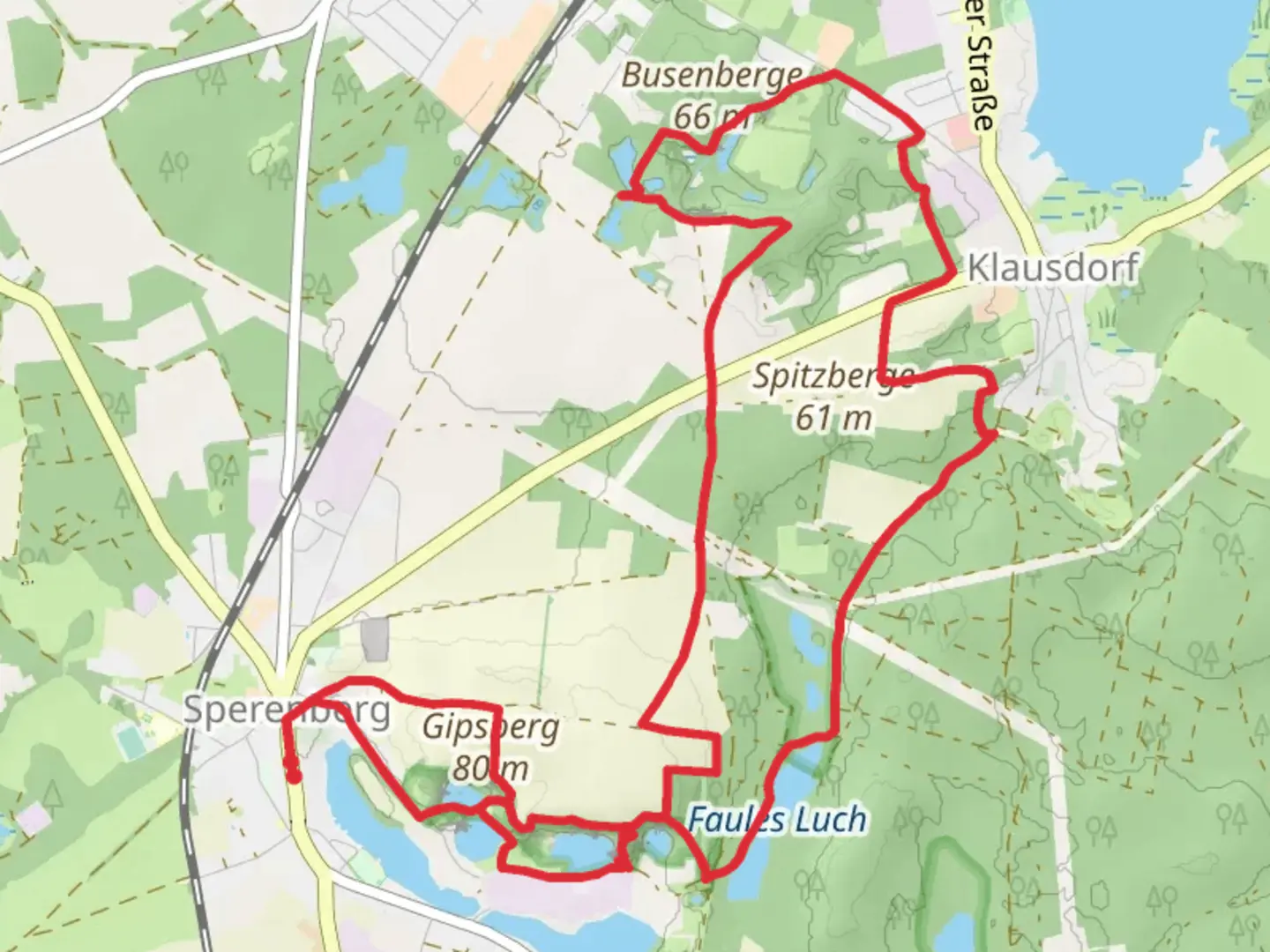 An image depicting the trail Erster Tiefbau, Dritter Tiefbau via Muehlenweg and 66 Seen Wanderweg and its surrounding area.