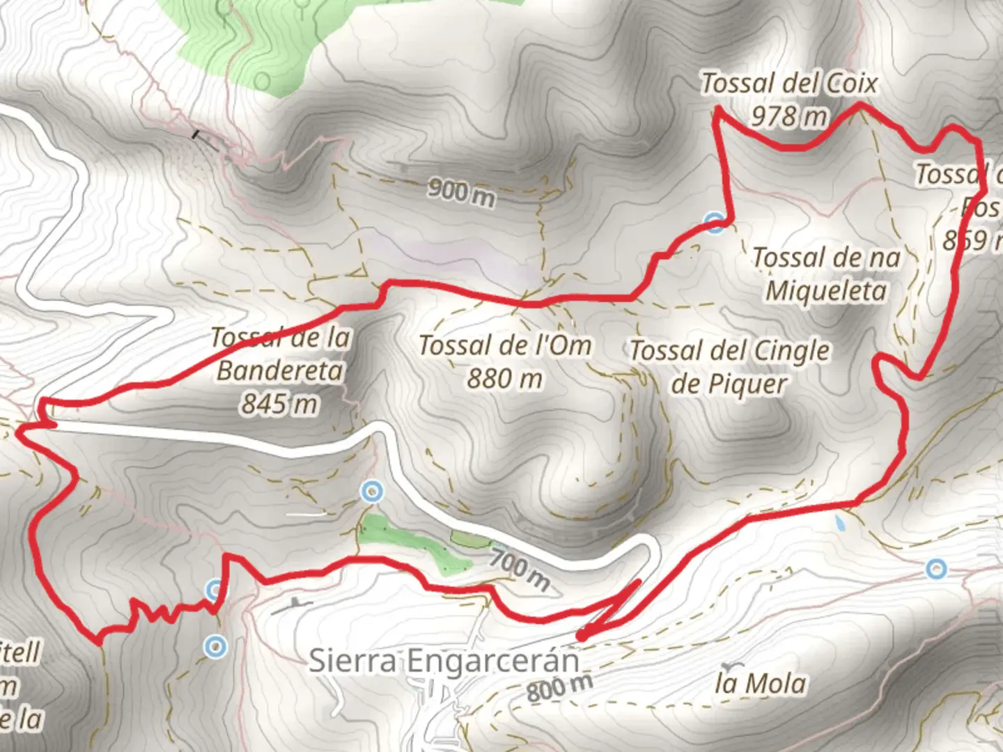 An image depicting the trail Tossal de l'Om circular PR CV 350 and its surrounding area.