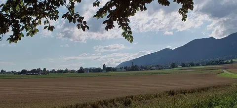 An image depicting the trail Solothurn - Grenchen and its surrounding area.