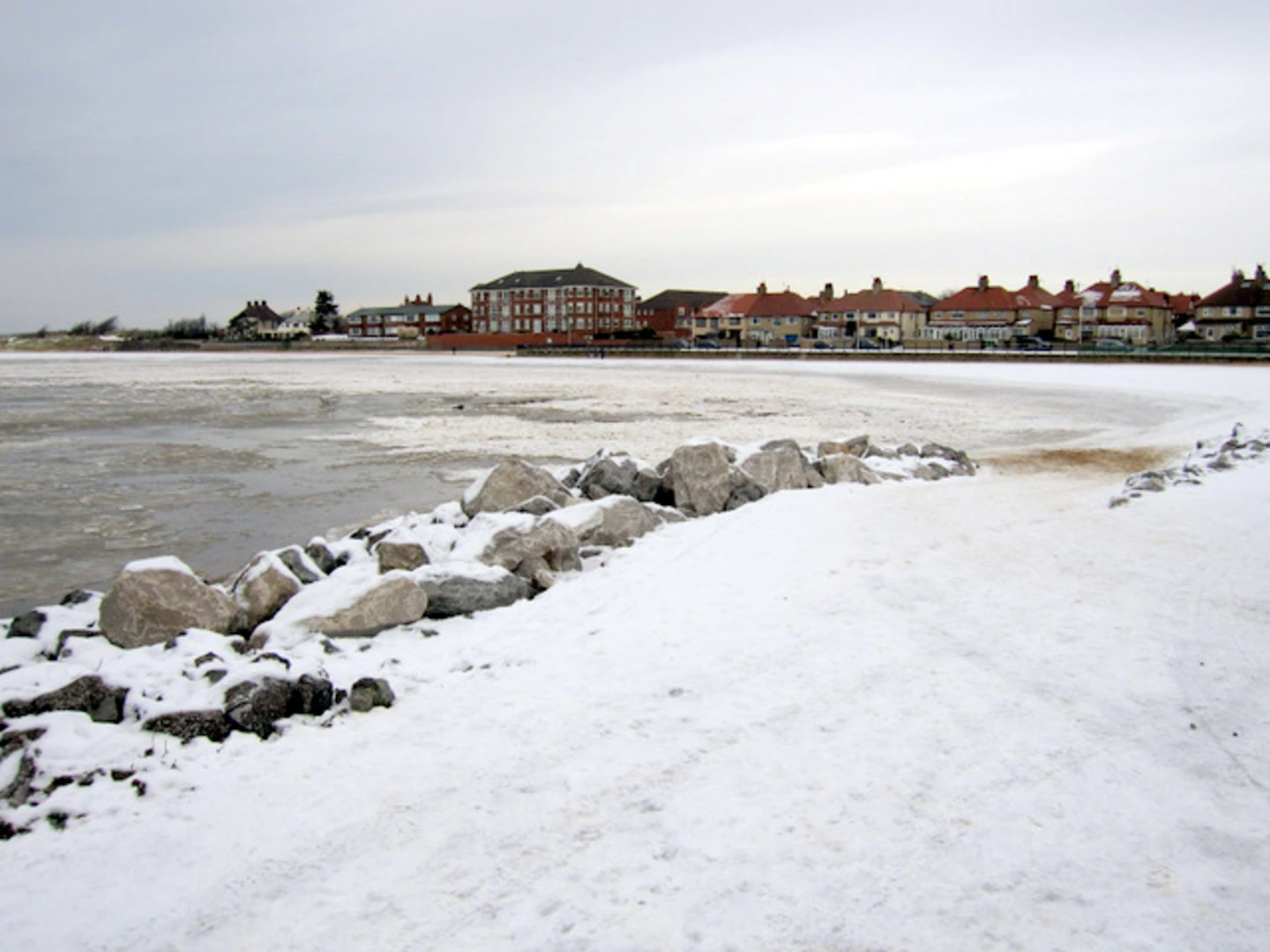 An image depicting the trail West Kirby and Marine Lake Walk and its surrounding area.