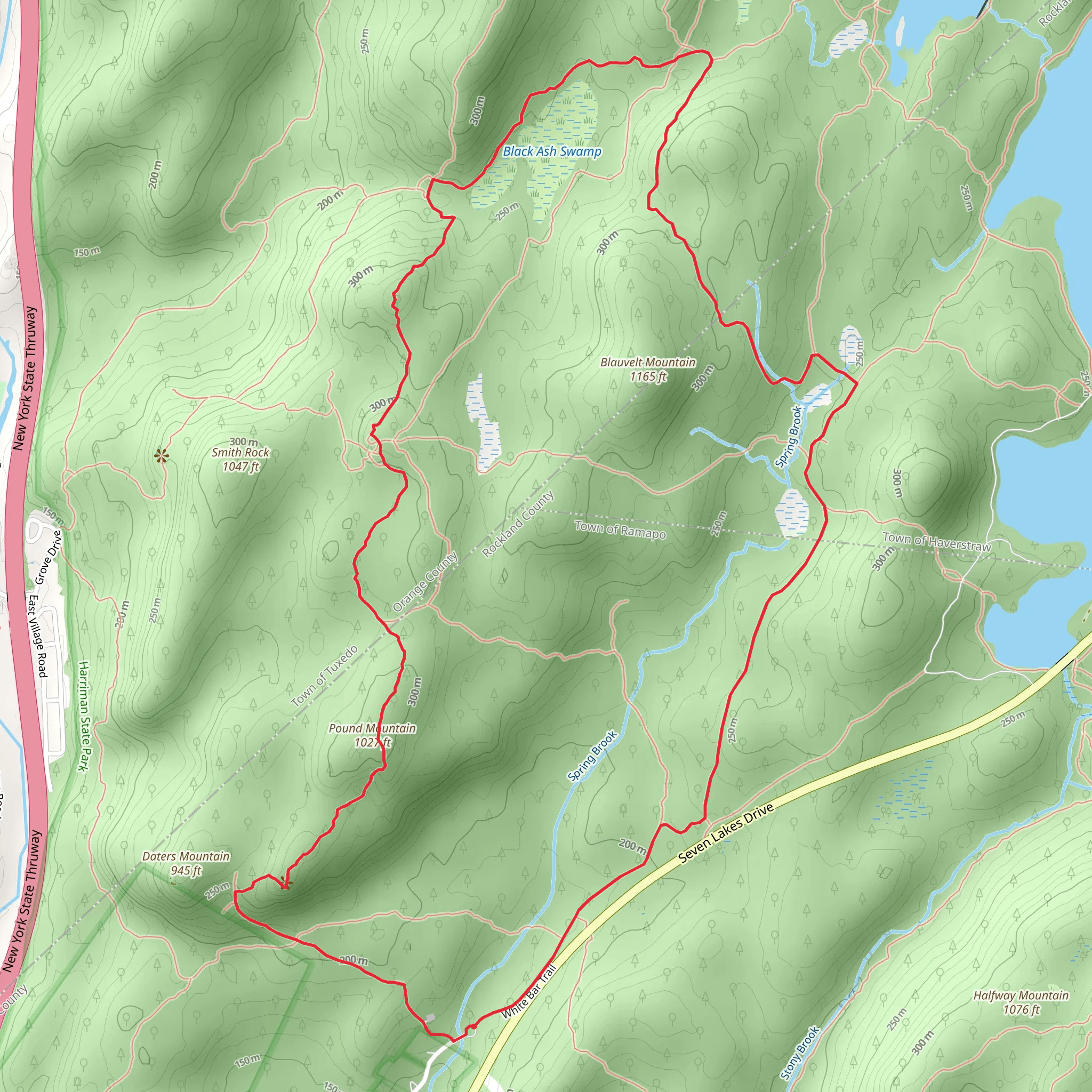 Almost Perpendicular White Bar and Blue Disc Loop mobile static map