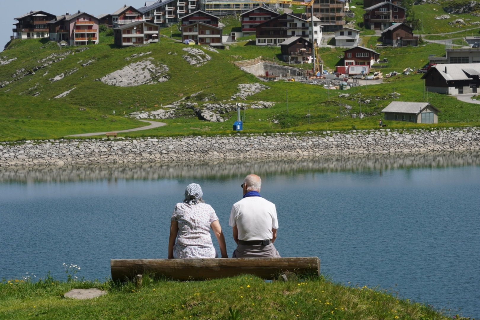 An image depicting the trail Melchsee-Frutt - Älggialp - Stöckalp and its surrounding area.