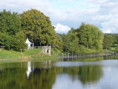 The Grove, Cathrick Wood and Wharfedale via Leeds Country Way and Ebor Way