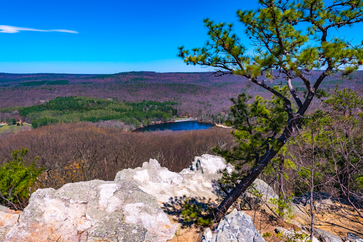 Pole Steeple Trail from Laurel Lake
