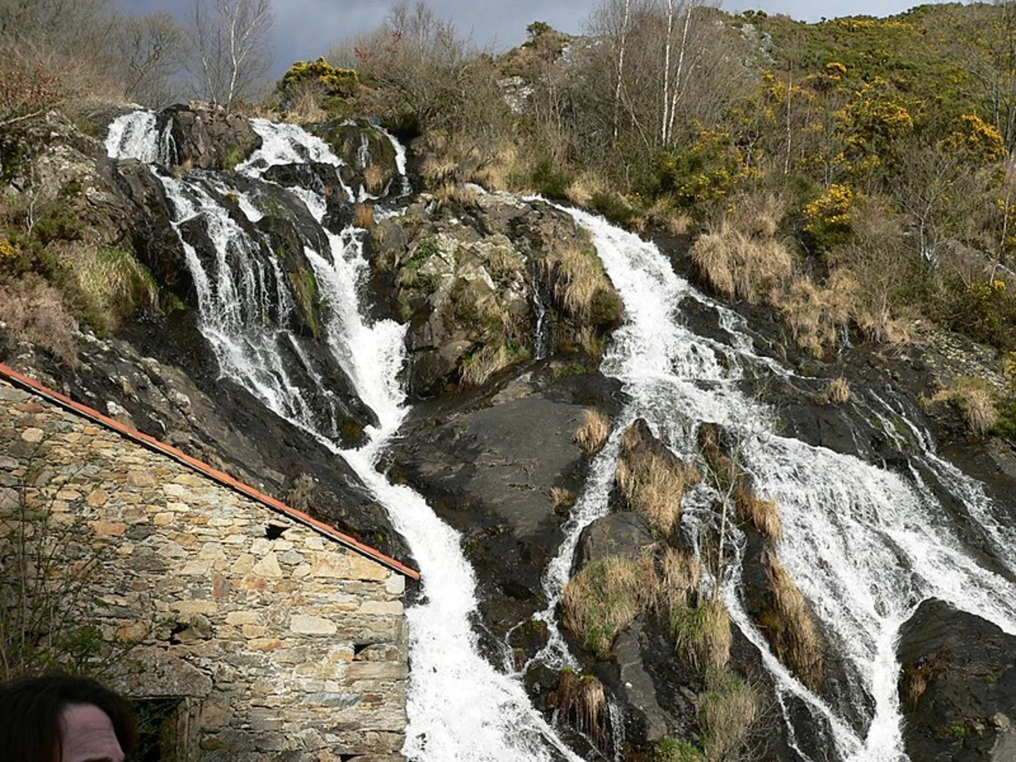 An image depicting the trail PR G 168 Roteiro dos Megalitos and its surrounding area.