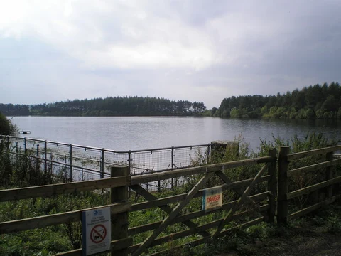 An image depicting the trail Castle Carrock Reservoir and Low Hynam Loop and its surrounding area.