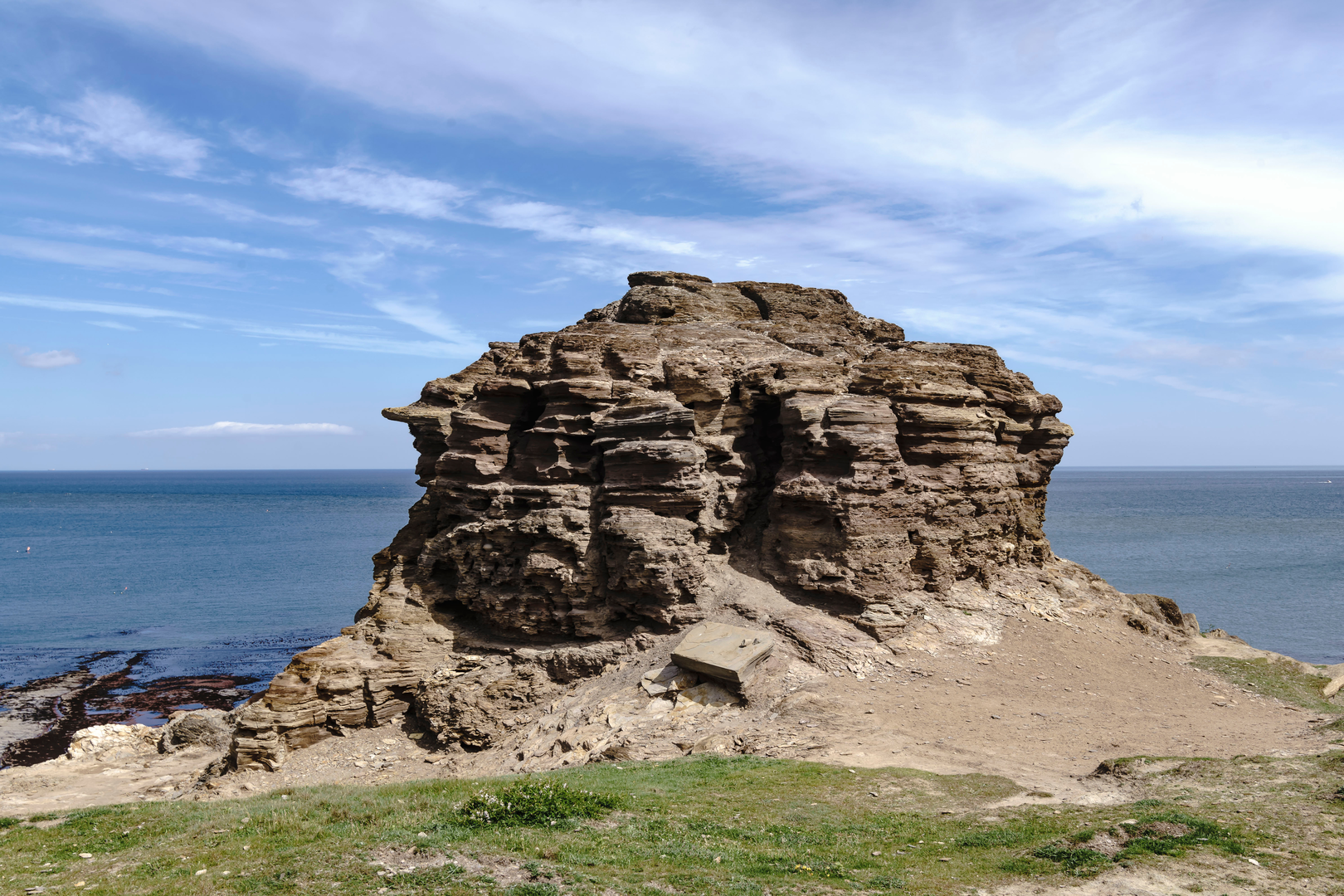 An image depicting the trail Staithes and Port Mulgrave Walk and its surrounding area.