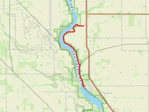 Walk along Des Lacs River - Kenmare