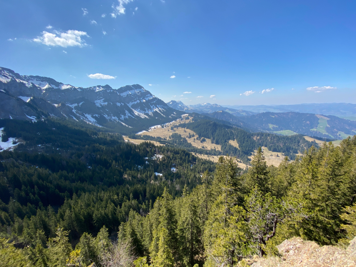 An image depicting the trail Rundweg Marbachegg and its surrounding area.