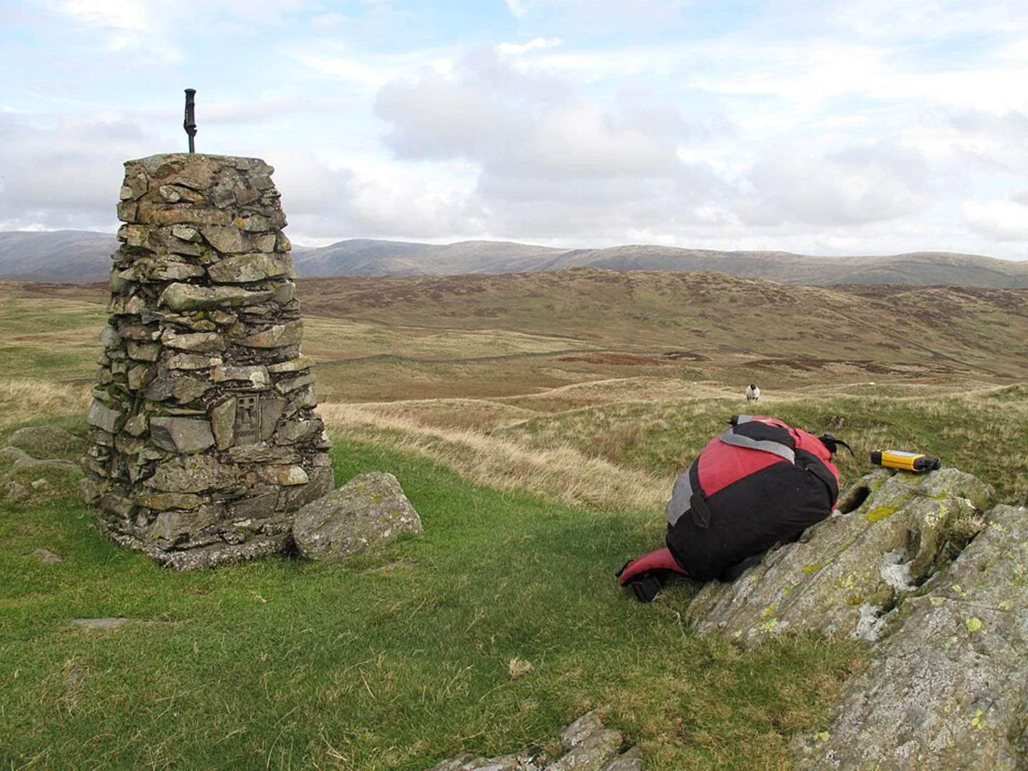 An image depicting the trail Craggy Woods, Potter Fell and Gurnal Dubs Loop - Staveley and its surrounding area.