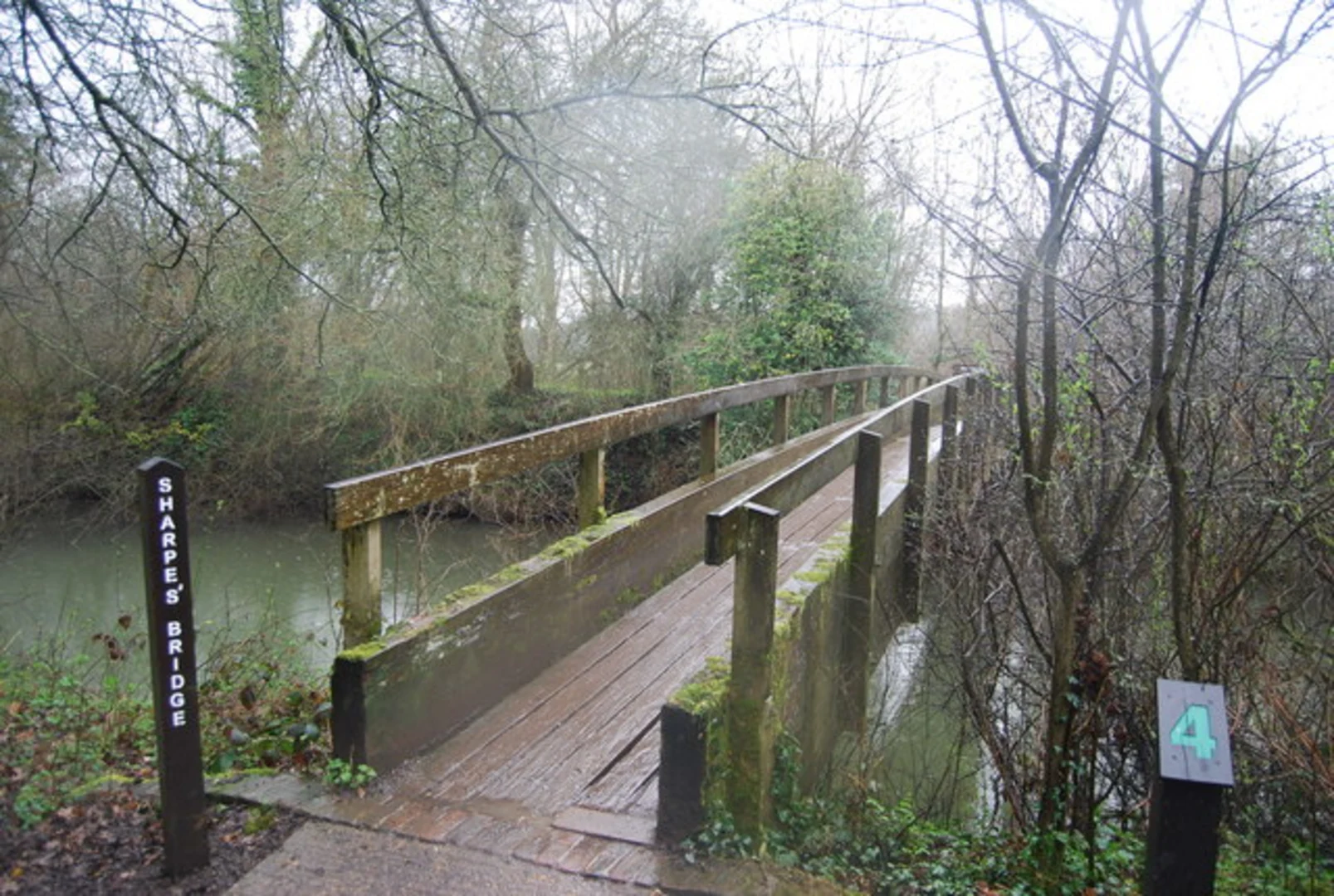 An image depicting the trail Edenbridge to Tonbridge Walk and its surrounding area.