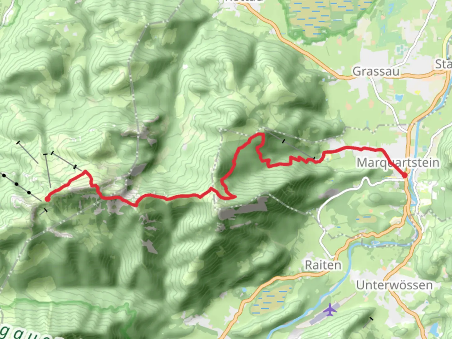 An image depicting the trail Marquartstein to Sonnenalm Unterkunftshaus via Genial Vital 5 and its surrounding area.