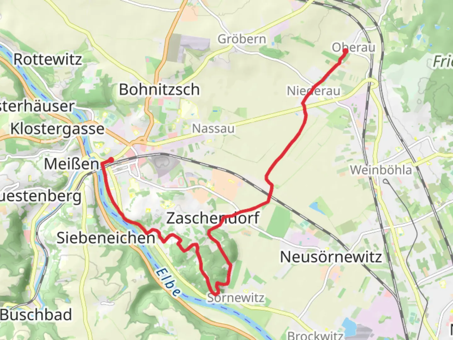 An image depicting the trail Oberau to Meissen via Boselweg and Rautenbergweg and its surrounding area.