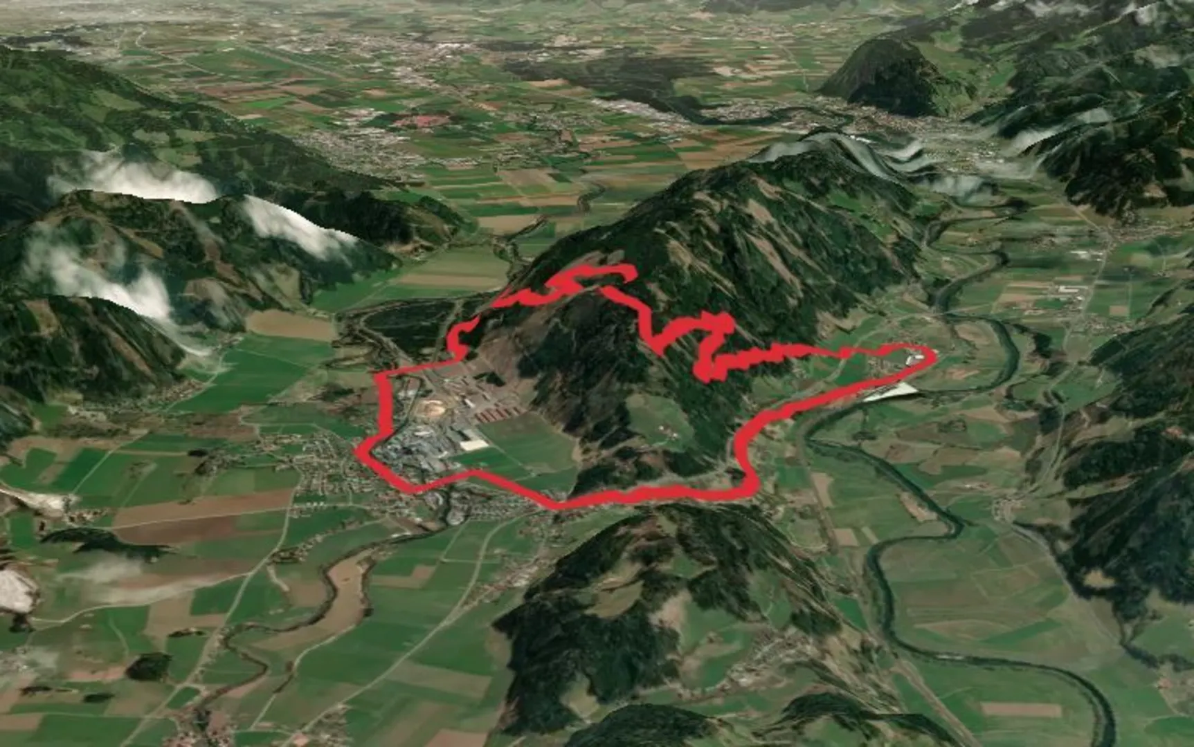 An image depicting the trail Ruin Reifenstein - Thalheim Castle Loop Trail and its surrounding area.